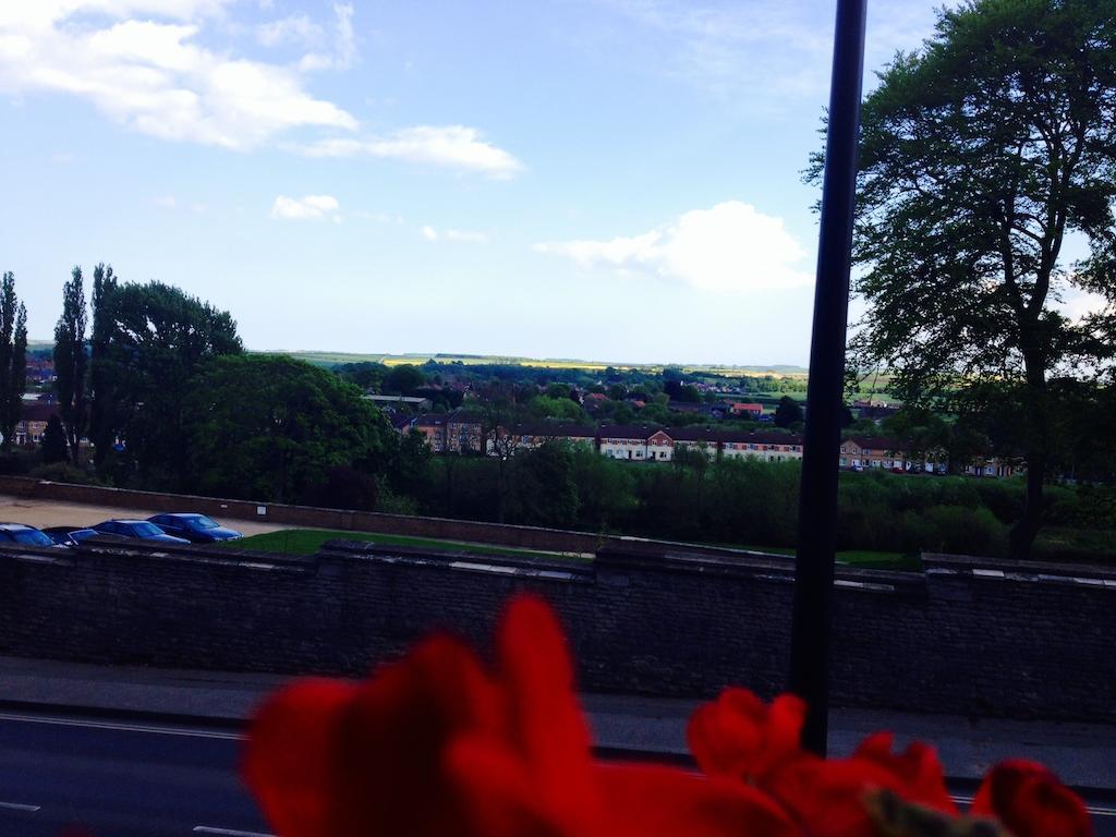 The Mount Hotel Malton Luaran gambar